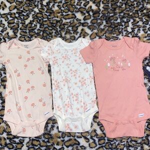 Gerber Pink & Green 12M Cherry, Floral, & Dog Print Onesies Set (3)